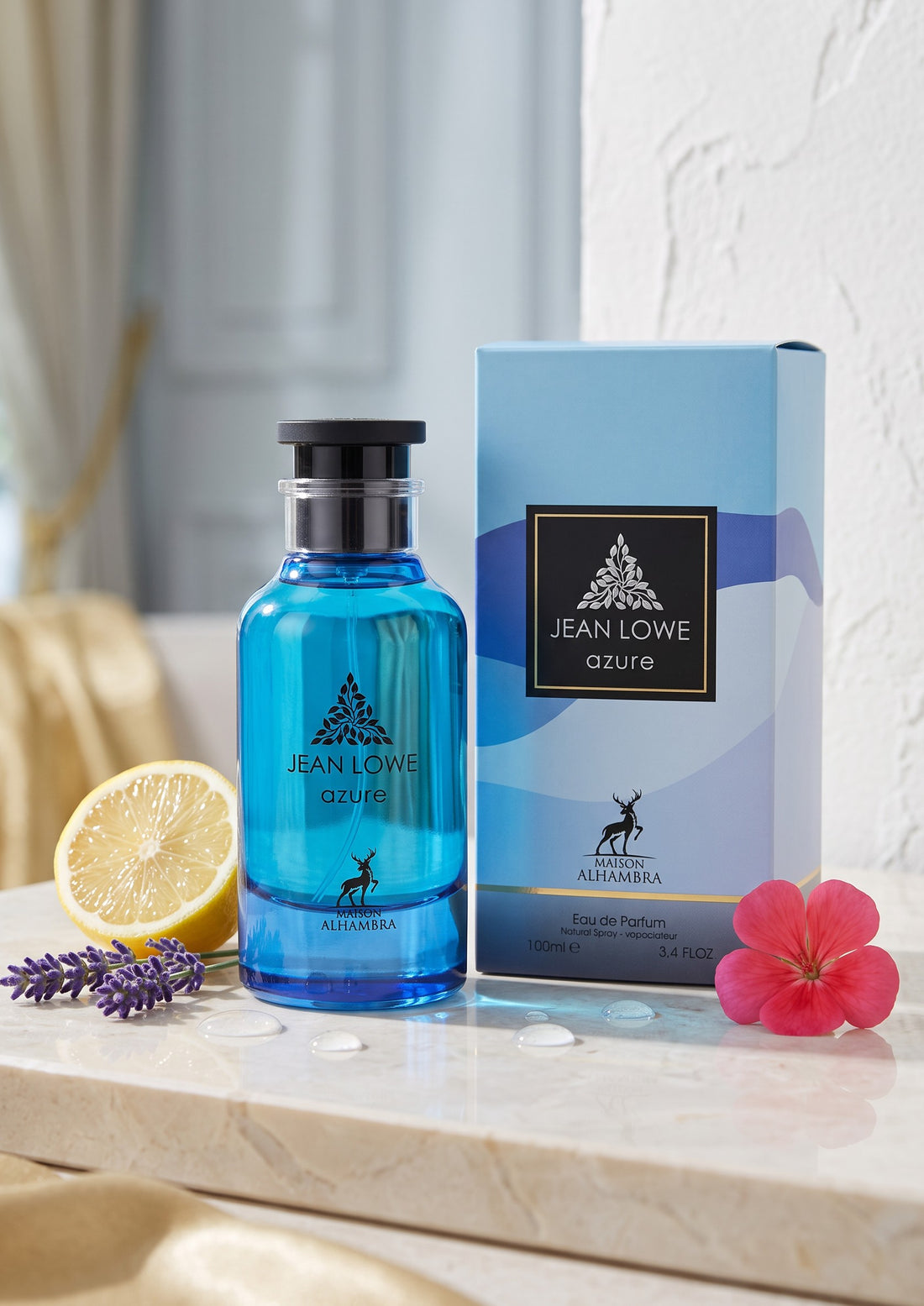 Flacon de parfum bleu PDS SHOP Azure Jean Lowe avec sa boîte, accompagné d&